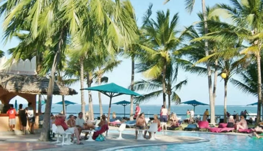 Pangolin Beach Hotel